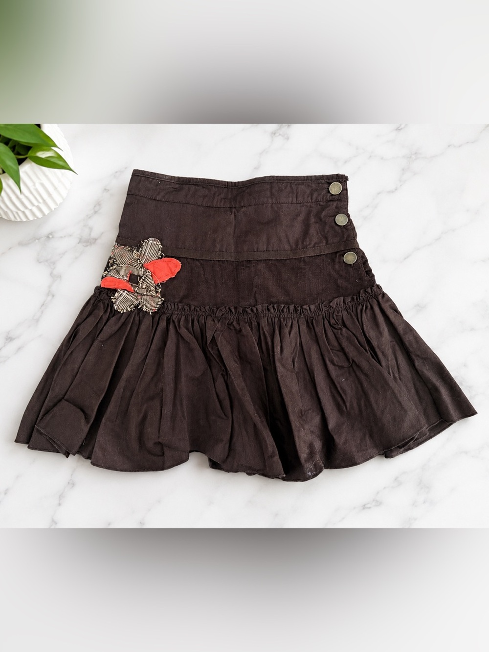 NWOT Girls' Marese Brown Tiered Skirt with Flower Accent Sz 8